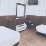 1 Twin & 1 Full Lodge Bedroom